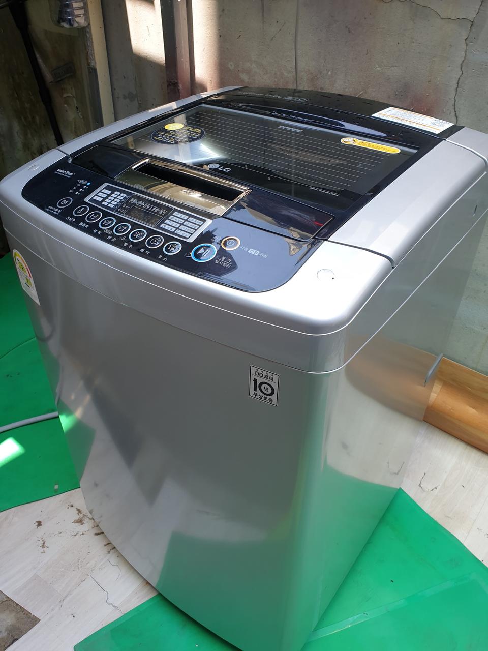 엘지 통돌이세탁기 15kg (통세척완료) 판매합니다