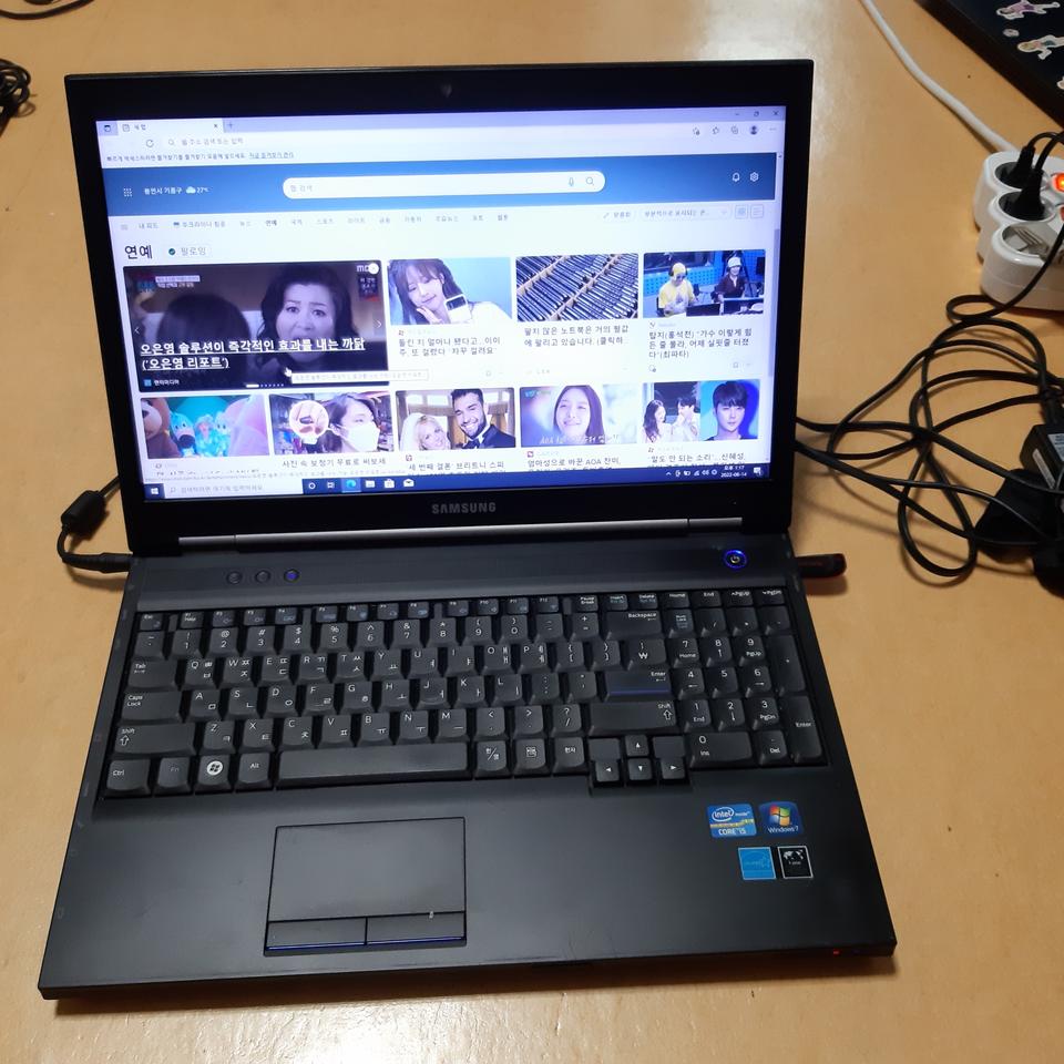 삼성 NT200B 노트북 팝니다 i5-2430m 램8기가 SSD120기가