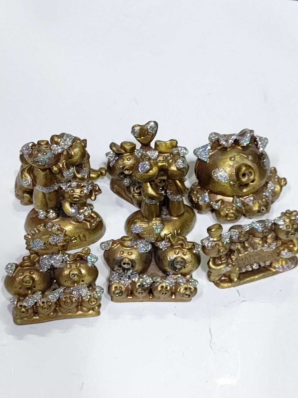 주석 꽃돼지 8점