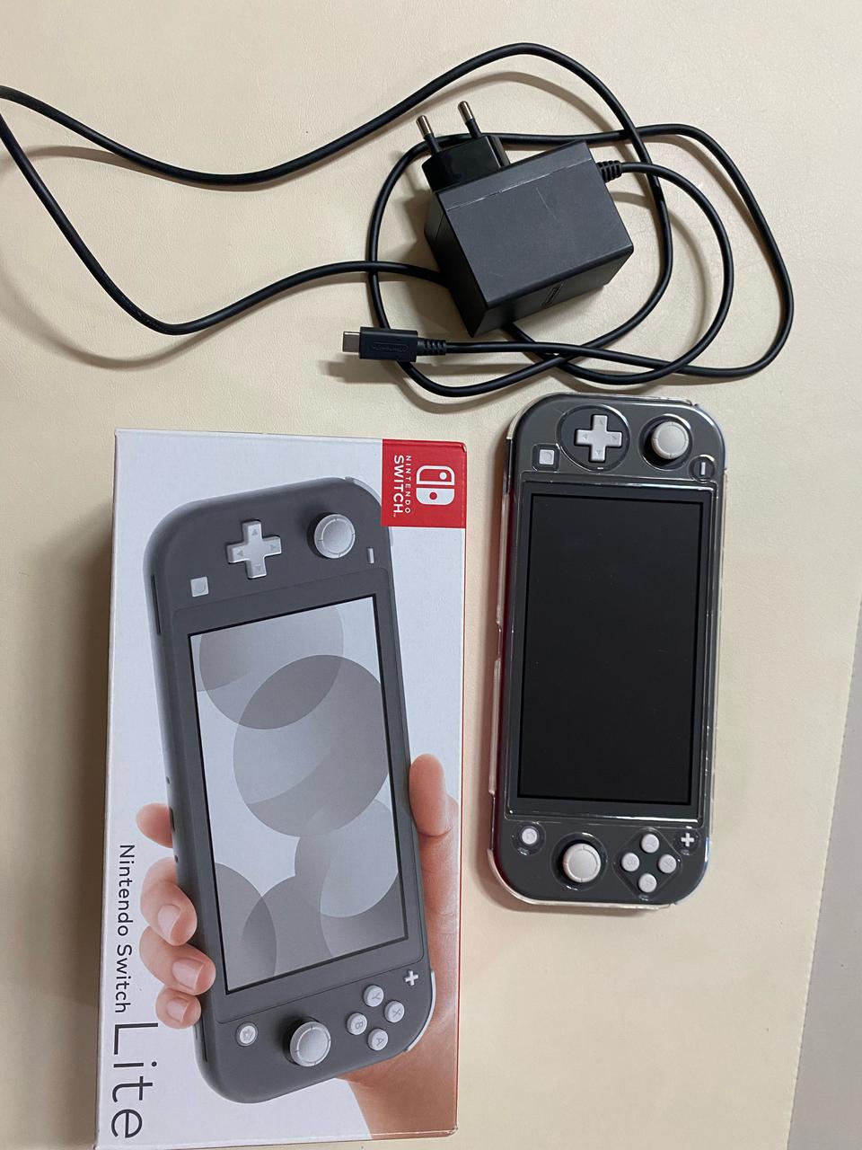 닌텐도스위치 라이트 팝니다