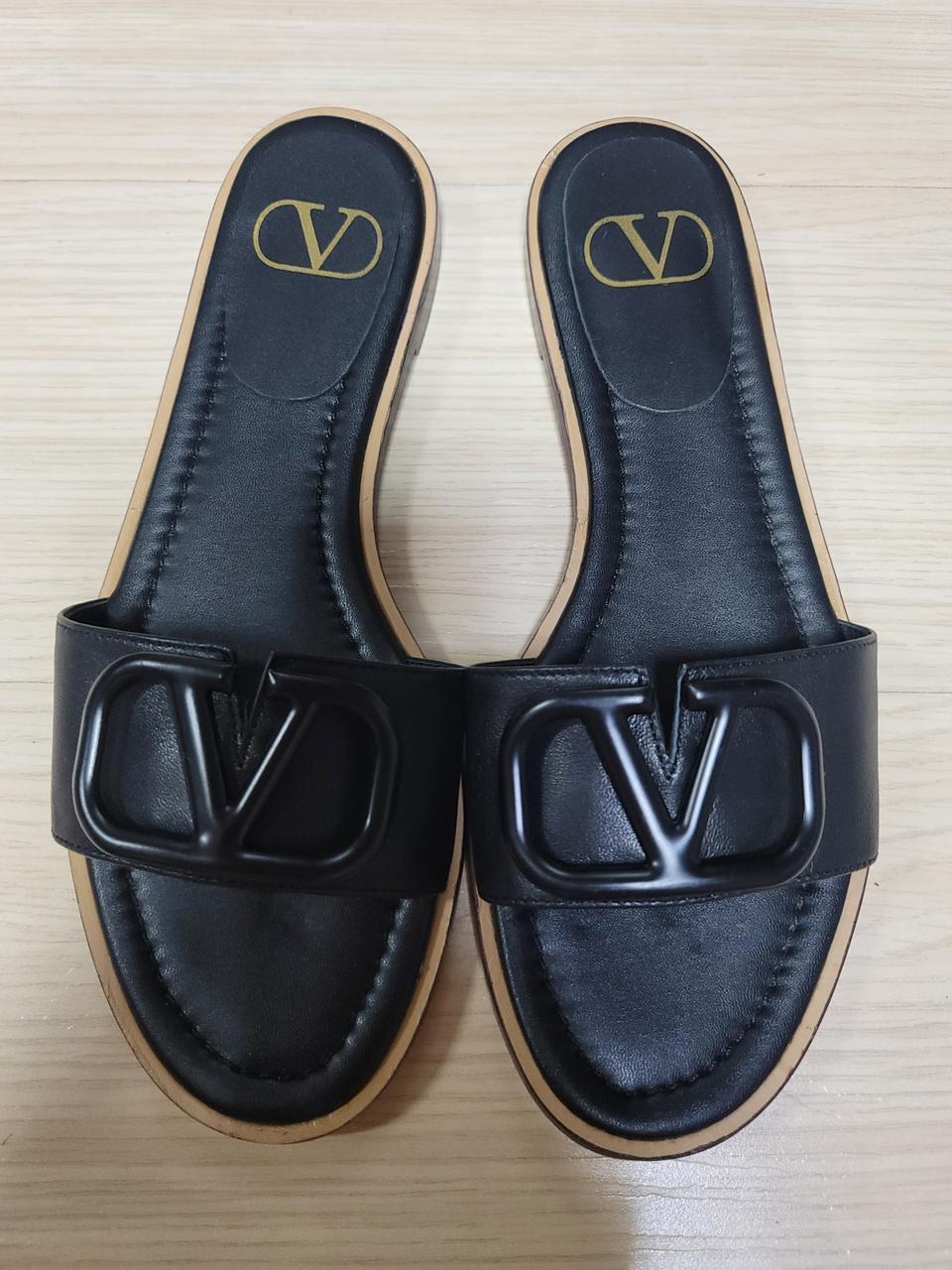 발랜티노 신발 정품 240~45mm 고퀼 럭셔리