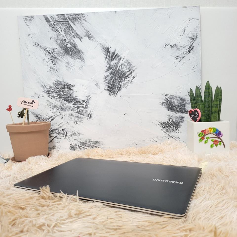 삼성(15.6인치) 슬림형 노트북 1.65Kg i7-3세대 노트북 판매중