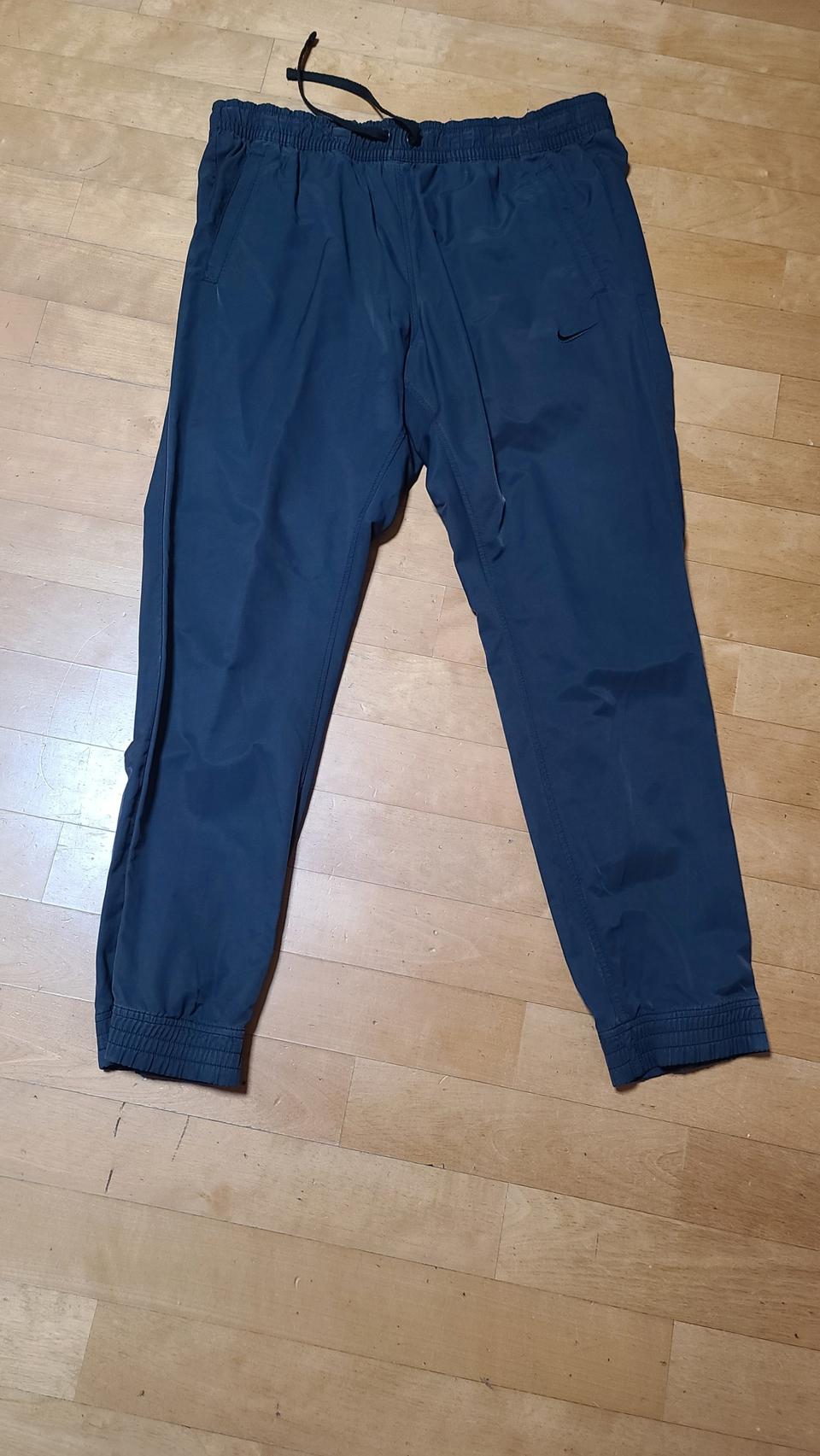 나이키 우븐 조거팬츠 차콜