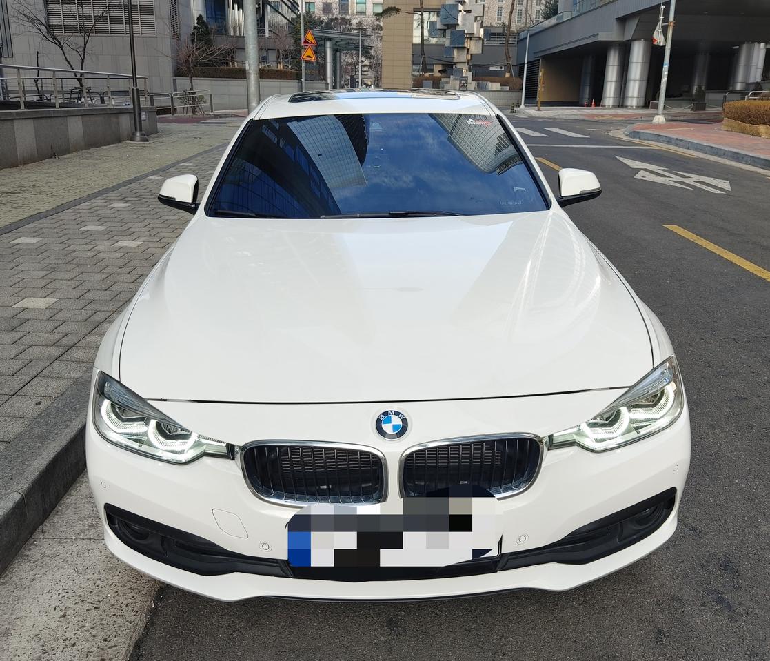 BMW 3시리즈 320d 세단