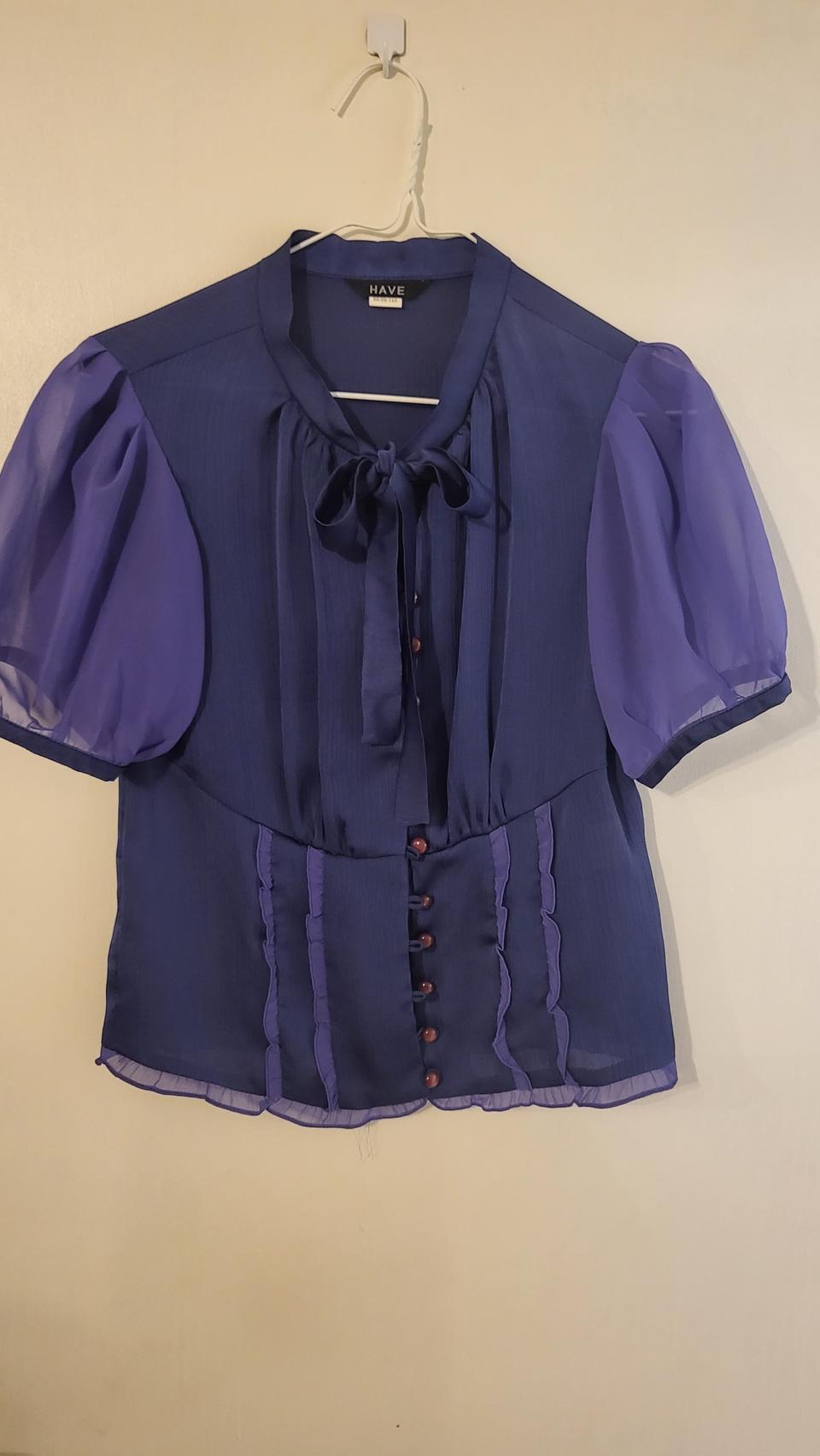 HAVE보라 콩단추 블라우스 어깨퍼프포인트
