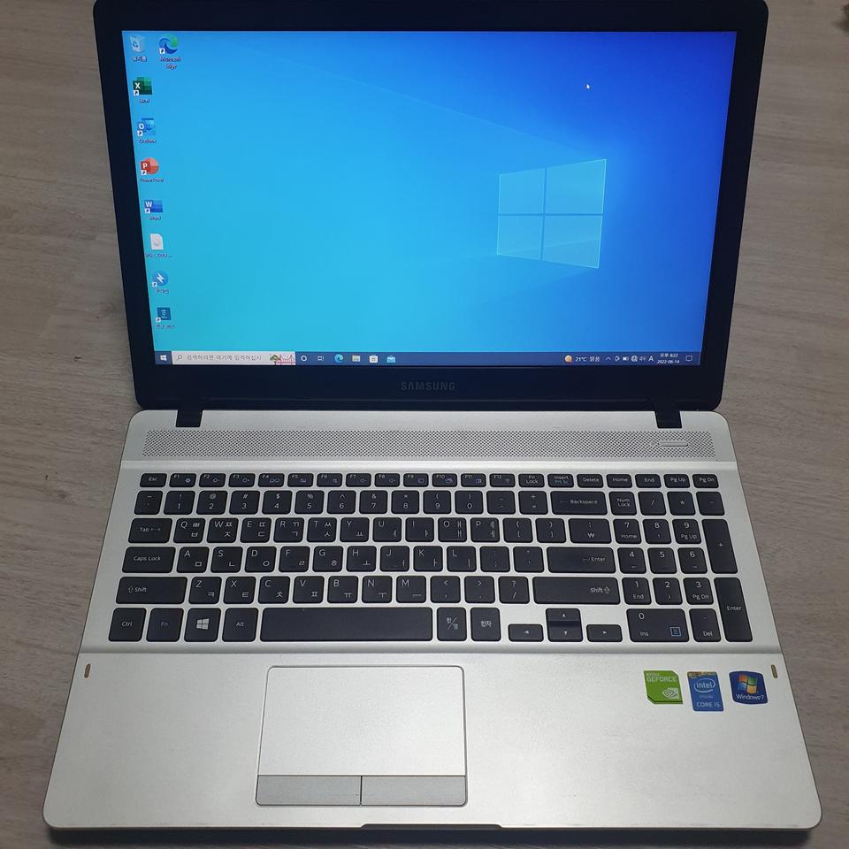 i5 4세대 롤같은 게임 가능한 노트북 팝니다.