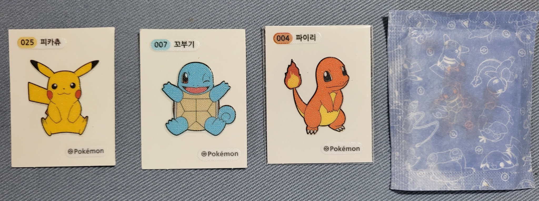 포켓몬 피카츄 파이리 꼬부기 등등 띠부띠부씰 판매 해요