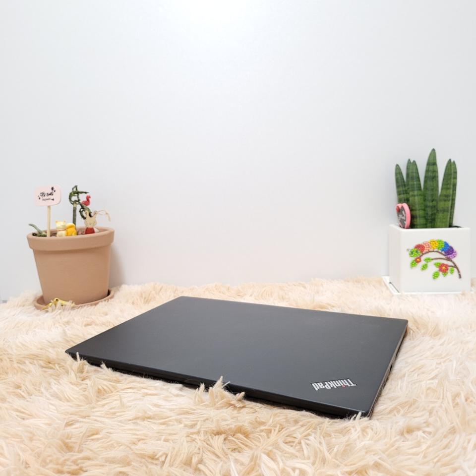 레노버T480S(14인치) 노트북 1.32Kg풀HD고화질i7-8세대판매중