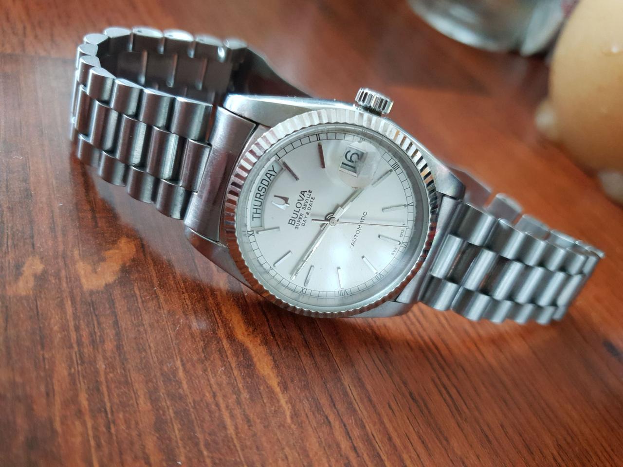 부로바 슈퍼세빌 데이데이트