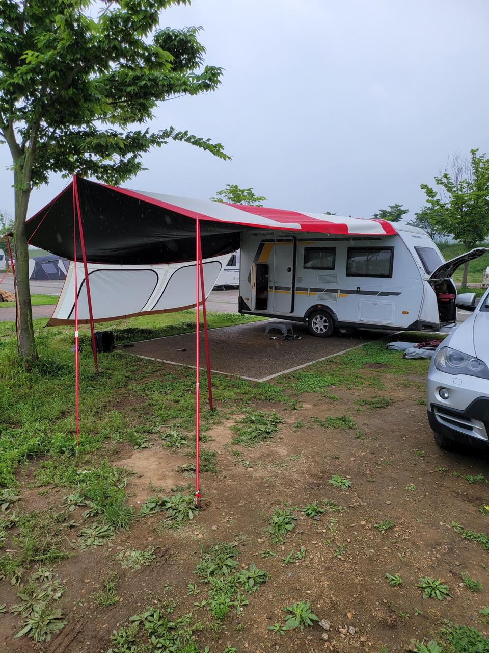 카라반 바인스버그 400K 카라투 풀옵션