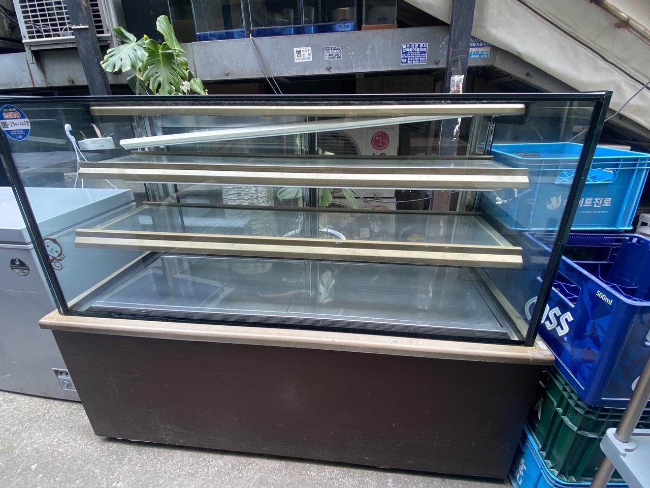 냉장 쇼케이스