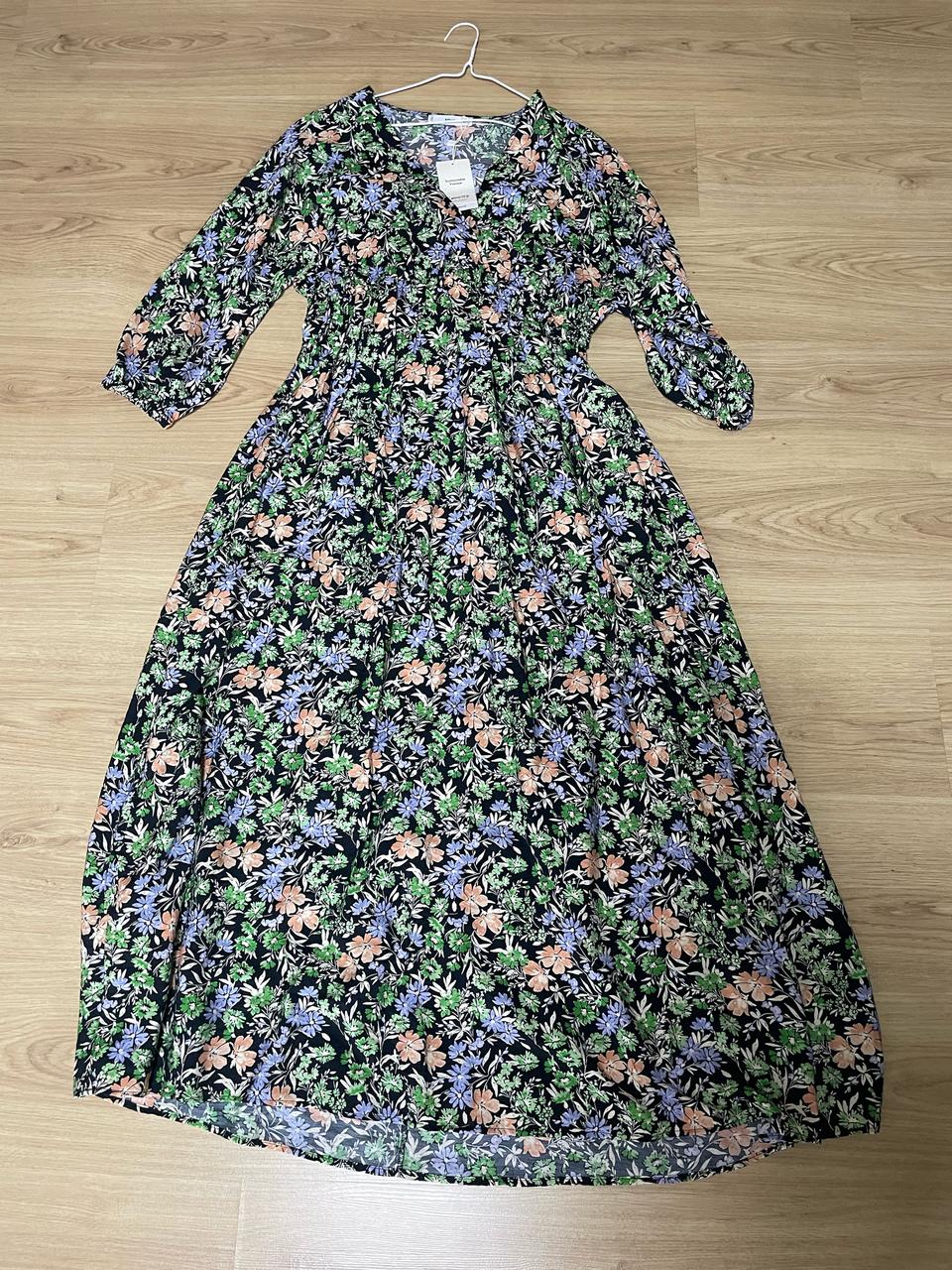 (새상품)(M)Mango 꽃패턴 롱 원피스