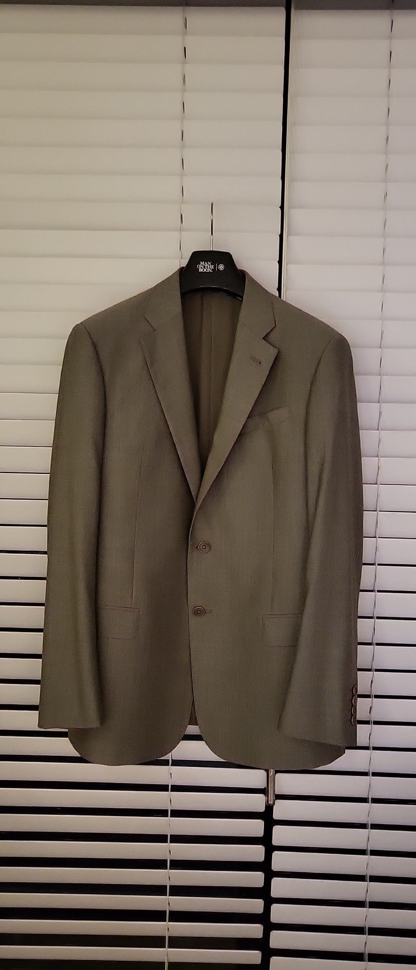 조지오 아르마니 남성양복