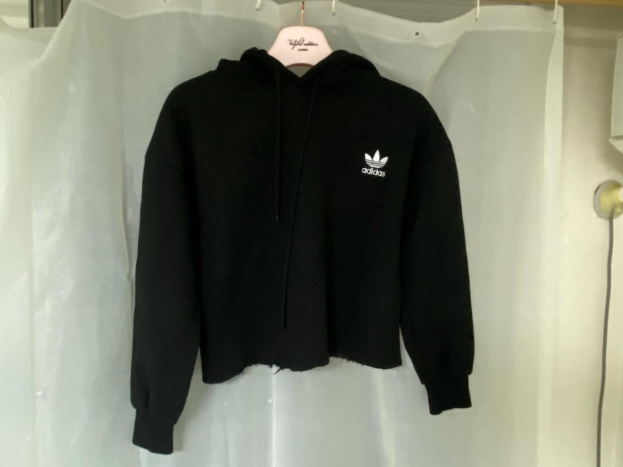 아디다스 크롭 후드티