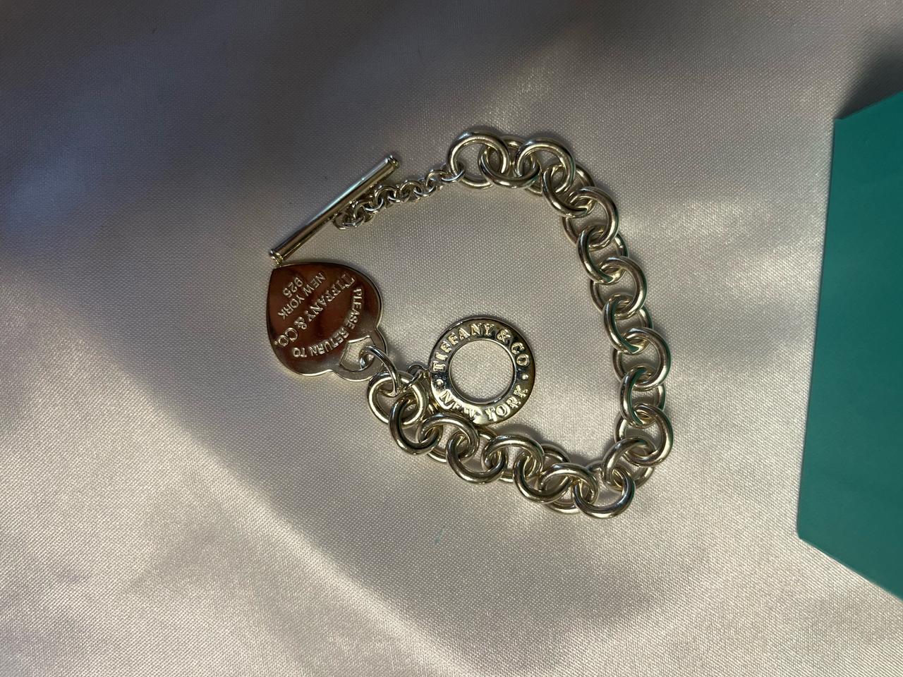 티파니앤코 태그 토글 브레이슬릿