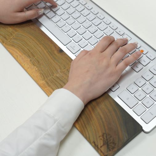 [무료배송]최고급 원목 유창목 팜레스트 키보드받침대 손목받침대