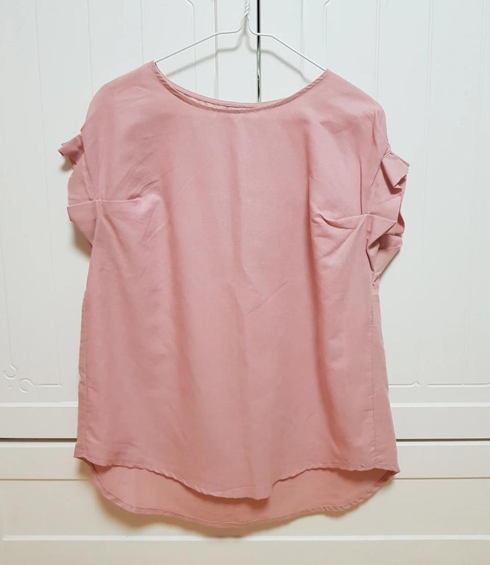 핑크 블라우스