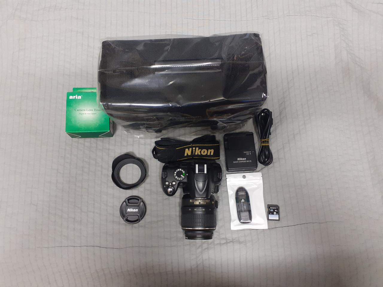 니콘DSLR 카메라 D3000 세트