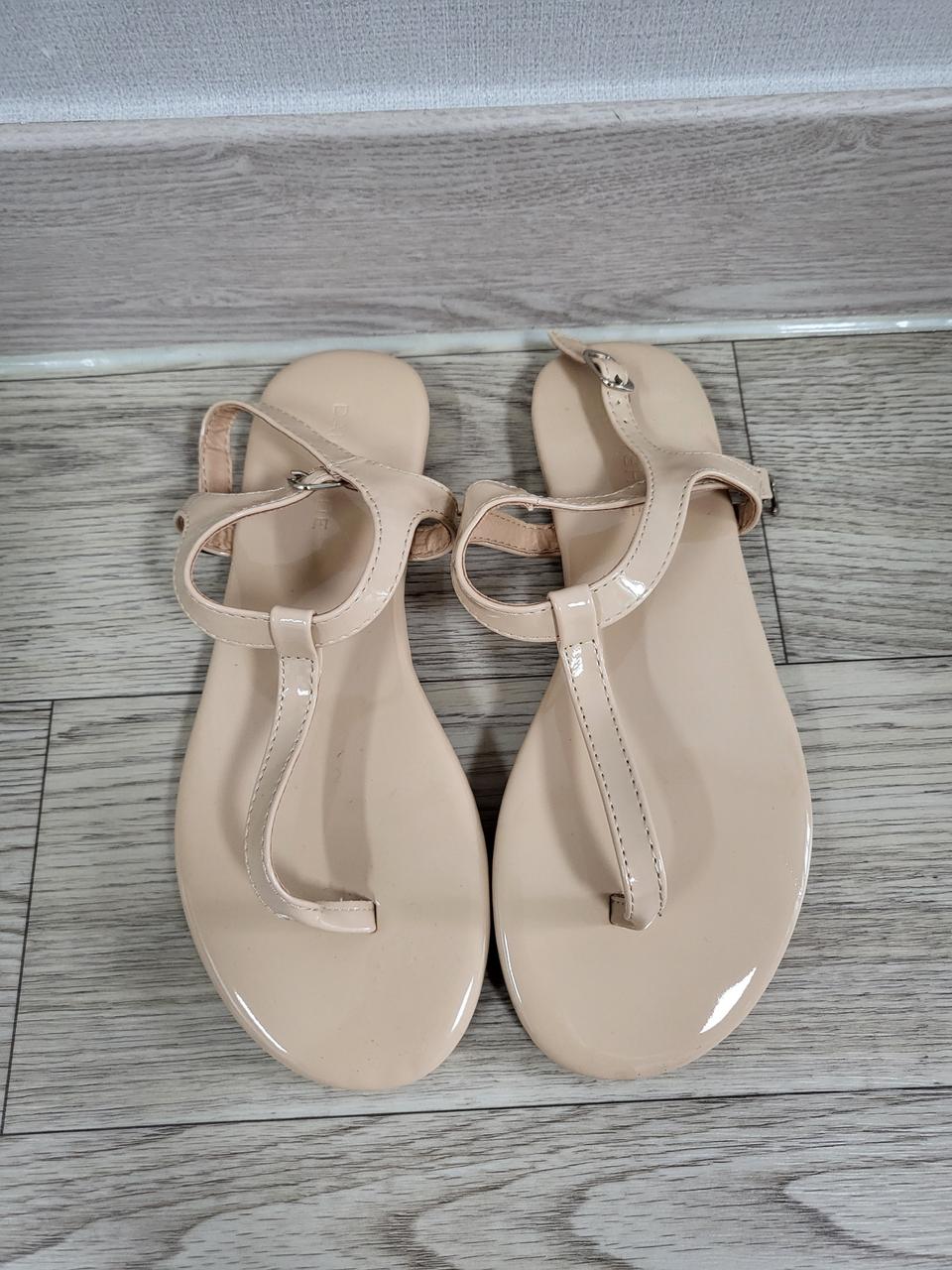 베이지 여름 샌들 230