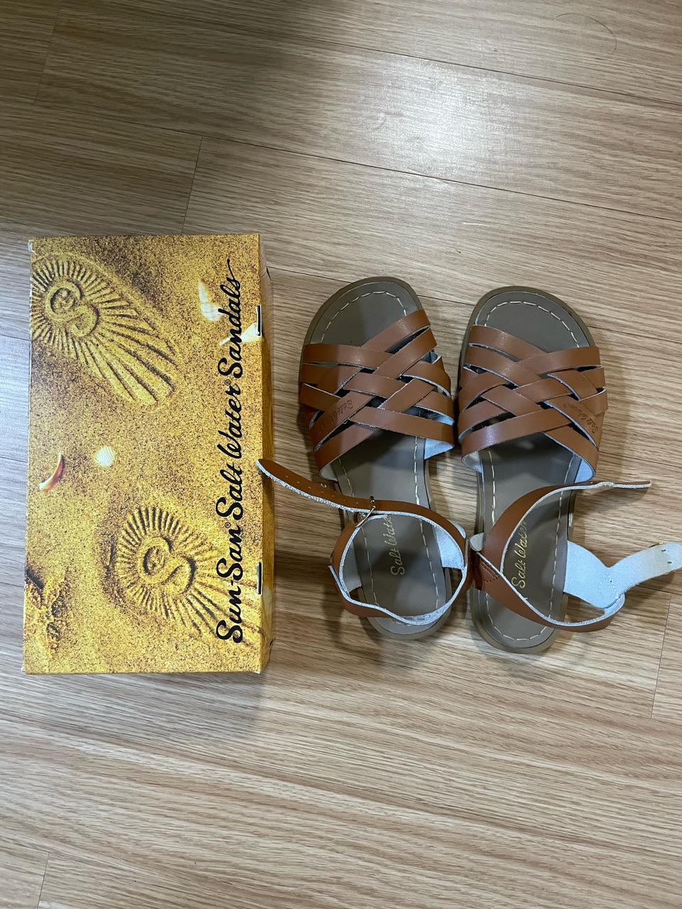 쇼트워터 레트로 600 샌달