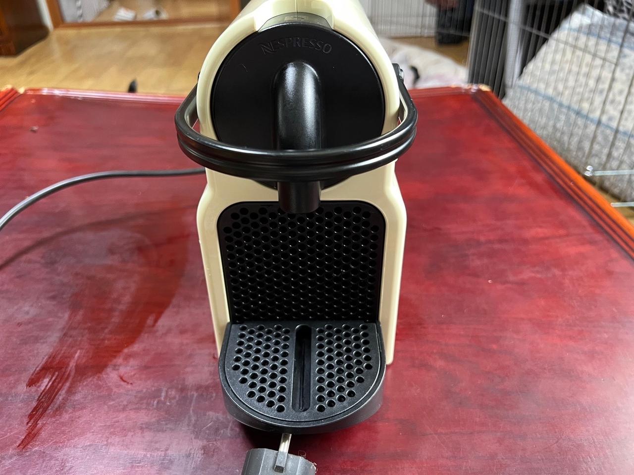 네스프레소 커피머신