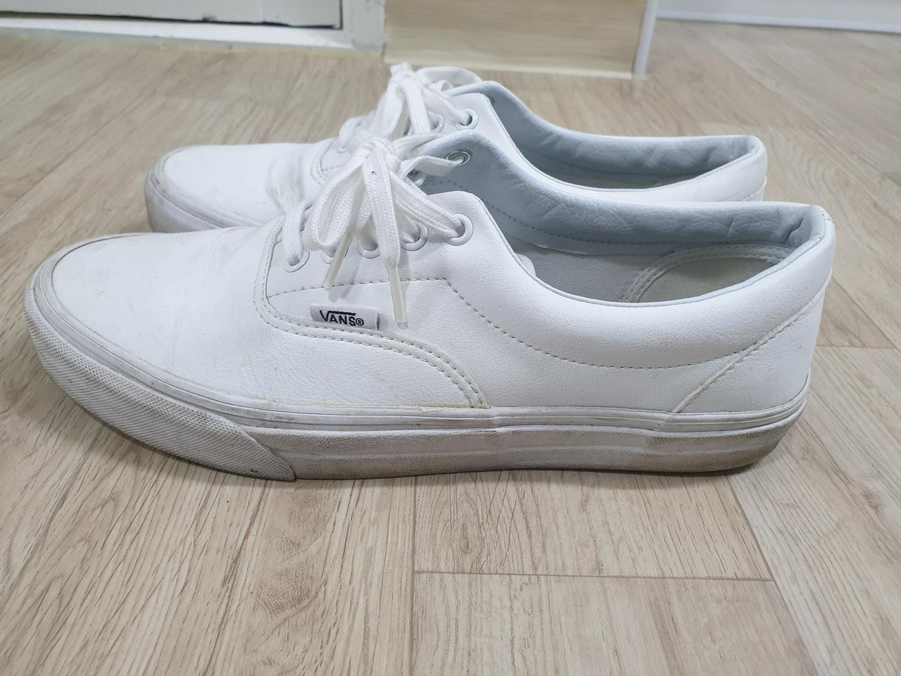 반스 화이트 레더 28