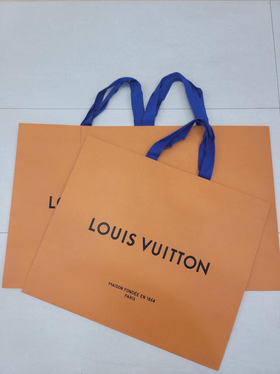 [미사용]루이비통 정품 상자, 종이가방, 더스트 팝니다.