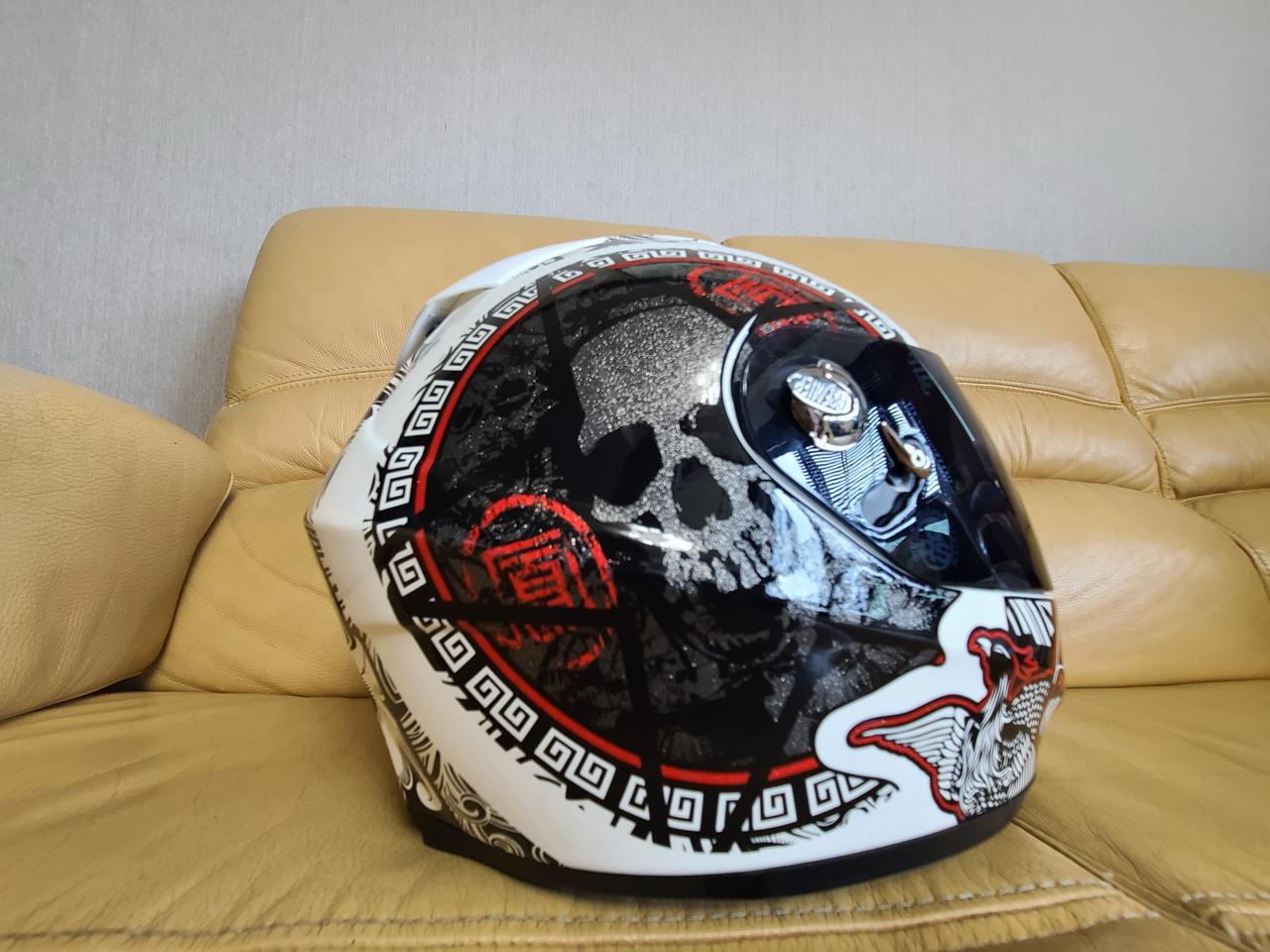 이태리 프리미어 경량 카본 헬멧