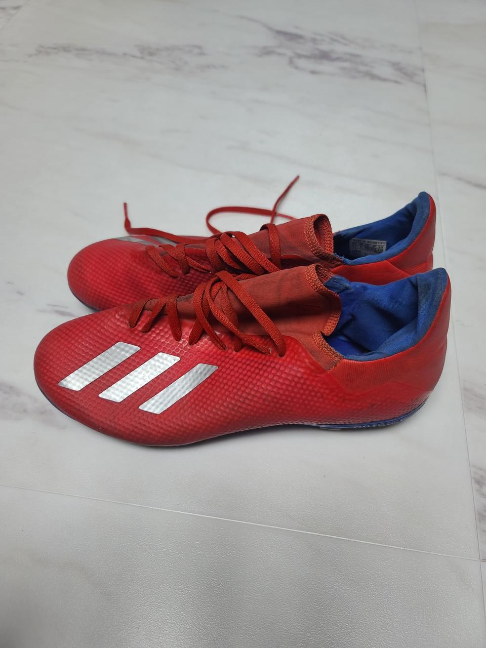 아디다스 축구화