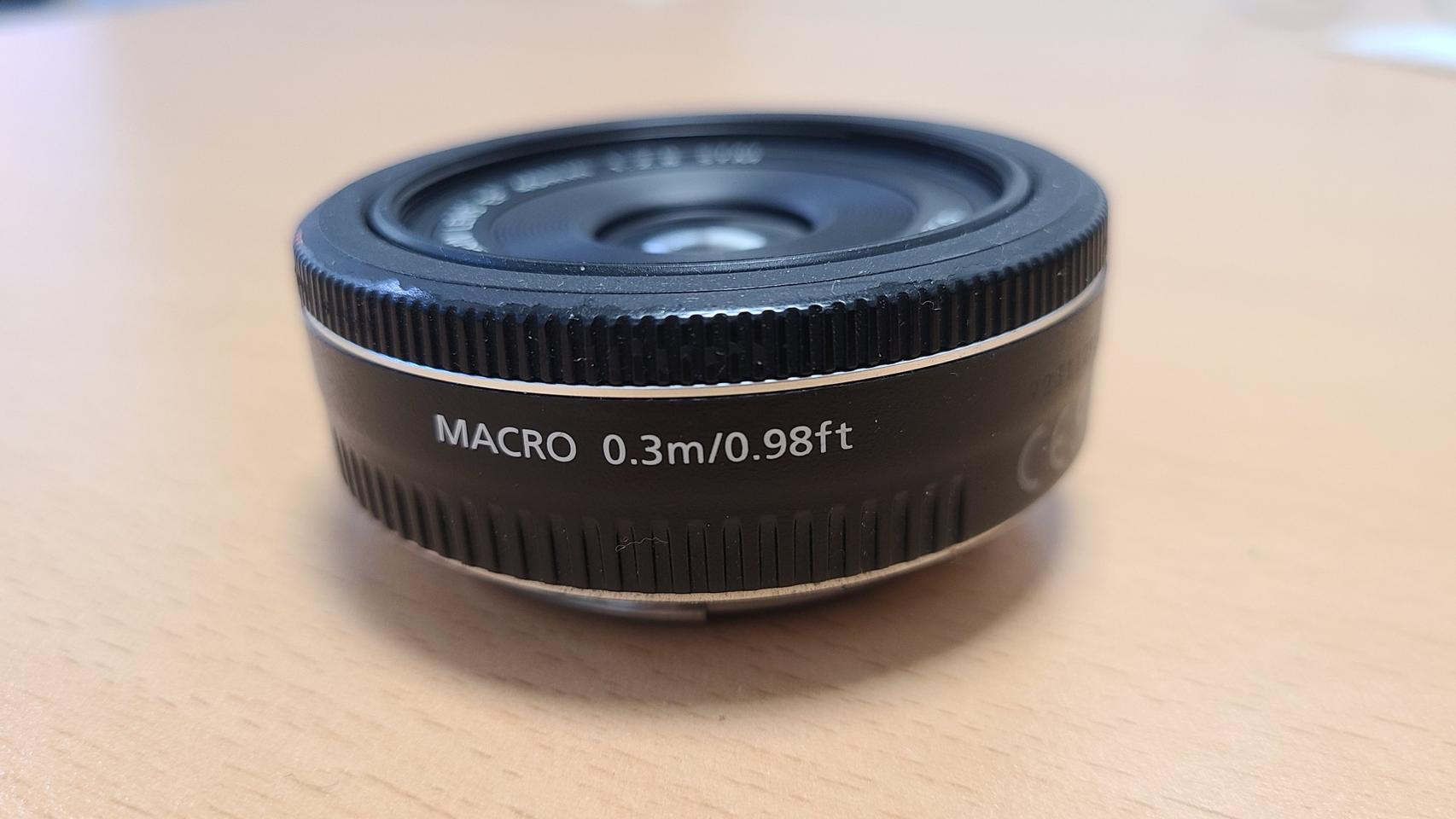 캐논 팬케이크 렌즈 40mm 2.8 얇은렌즈 가벼운렌즈 단렌즈