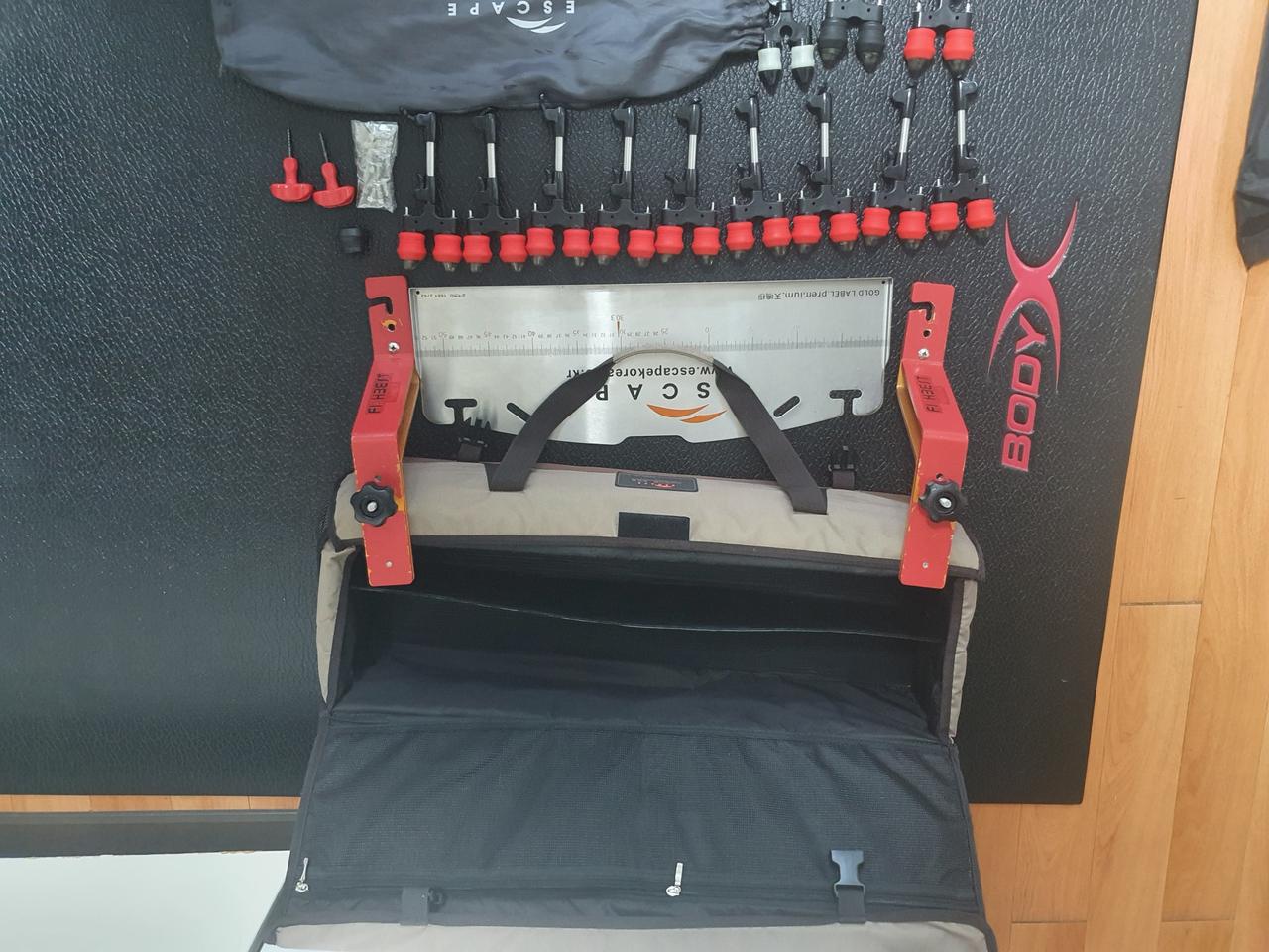 이스케이프프리미엄받침틀