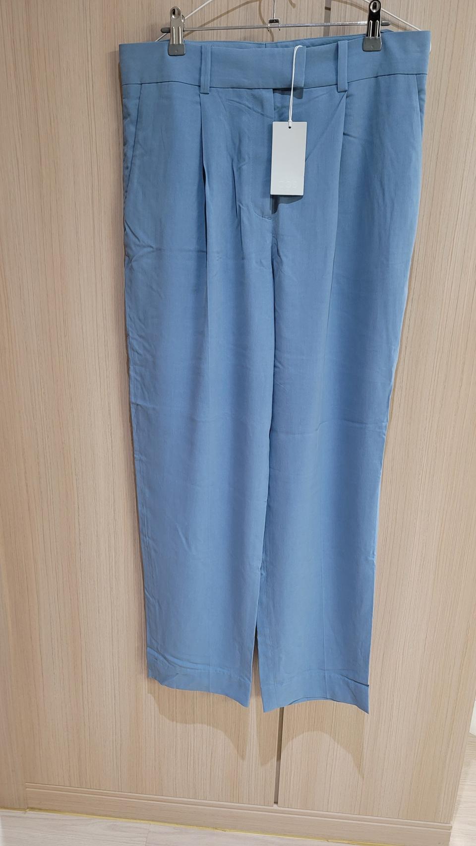 COS 새상품 바지 정가 215000원