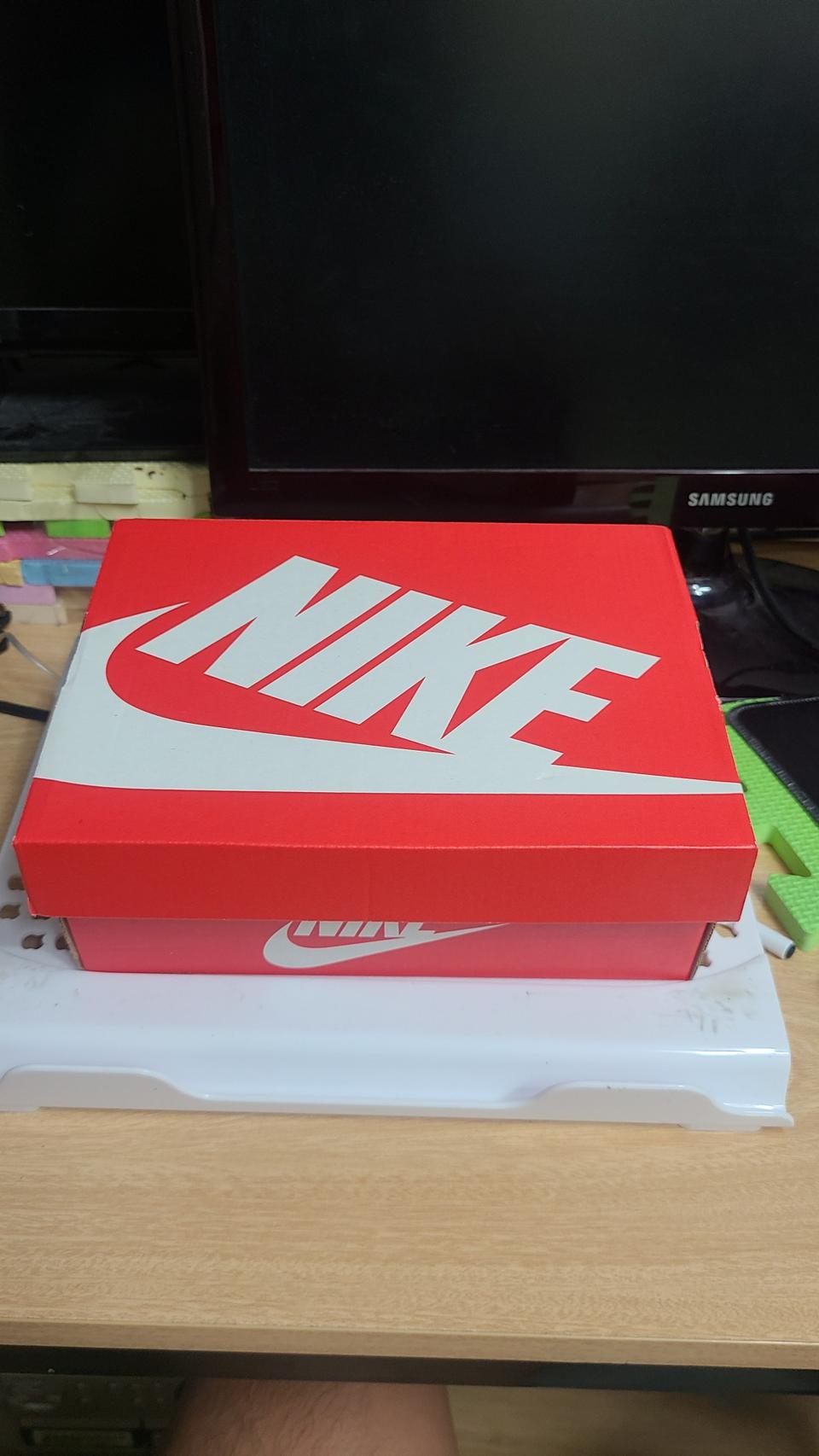 나이키 신발박스 사이즈 확인후 구매하세요. 신발상자