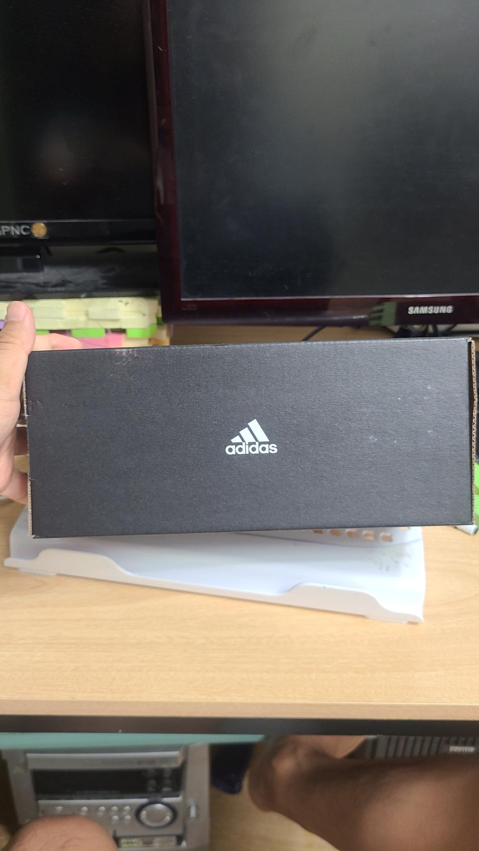 아디다스 신발박스 사이즈 확인후 구매하세요 신발상자