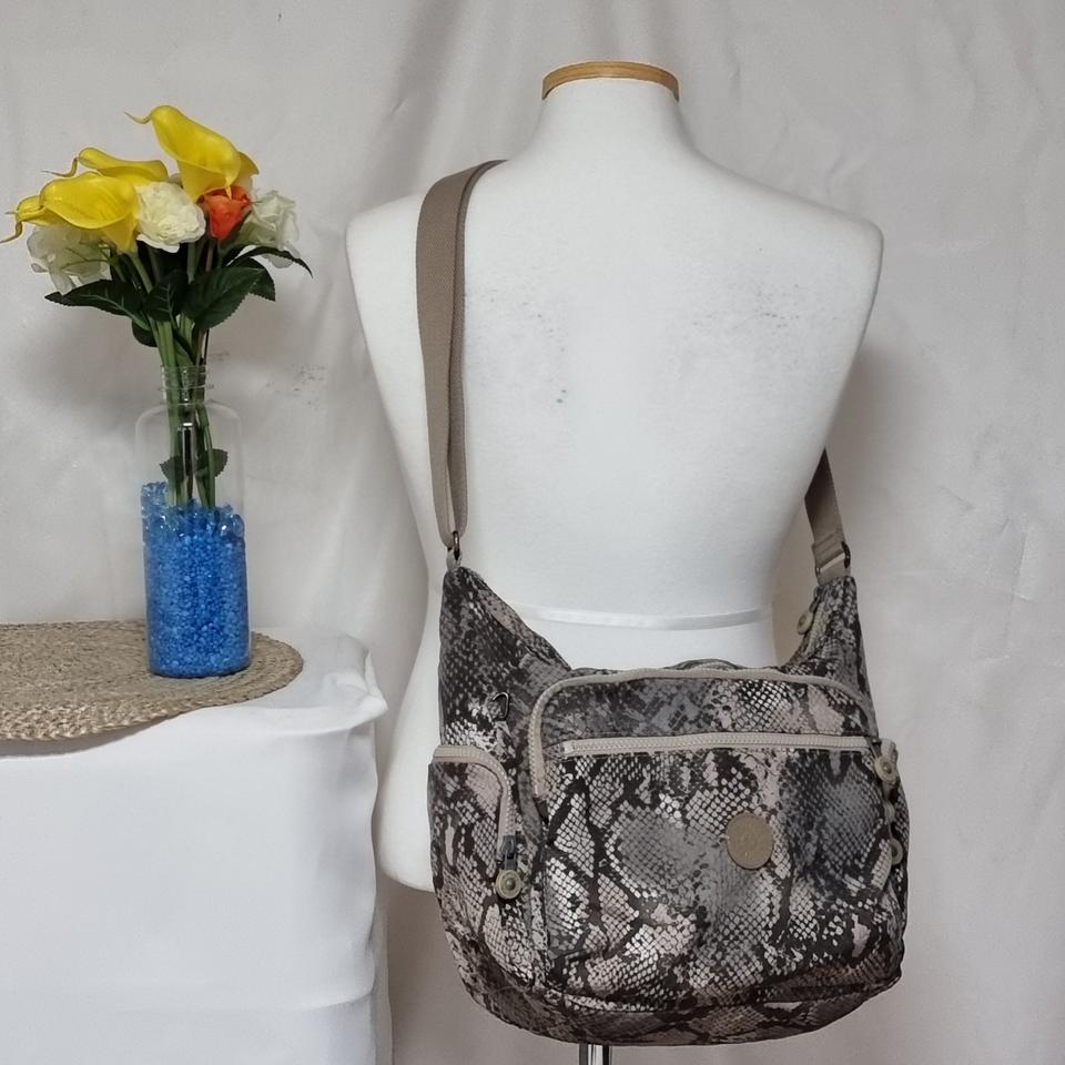 키플링 크로스백