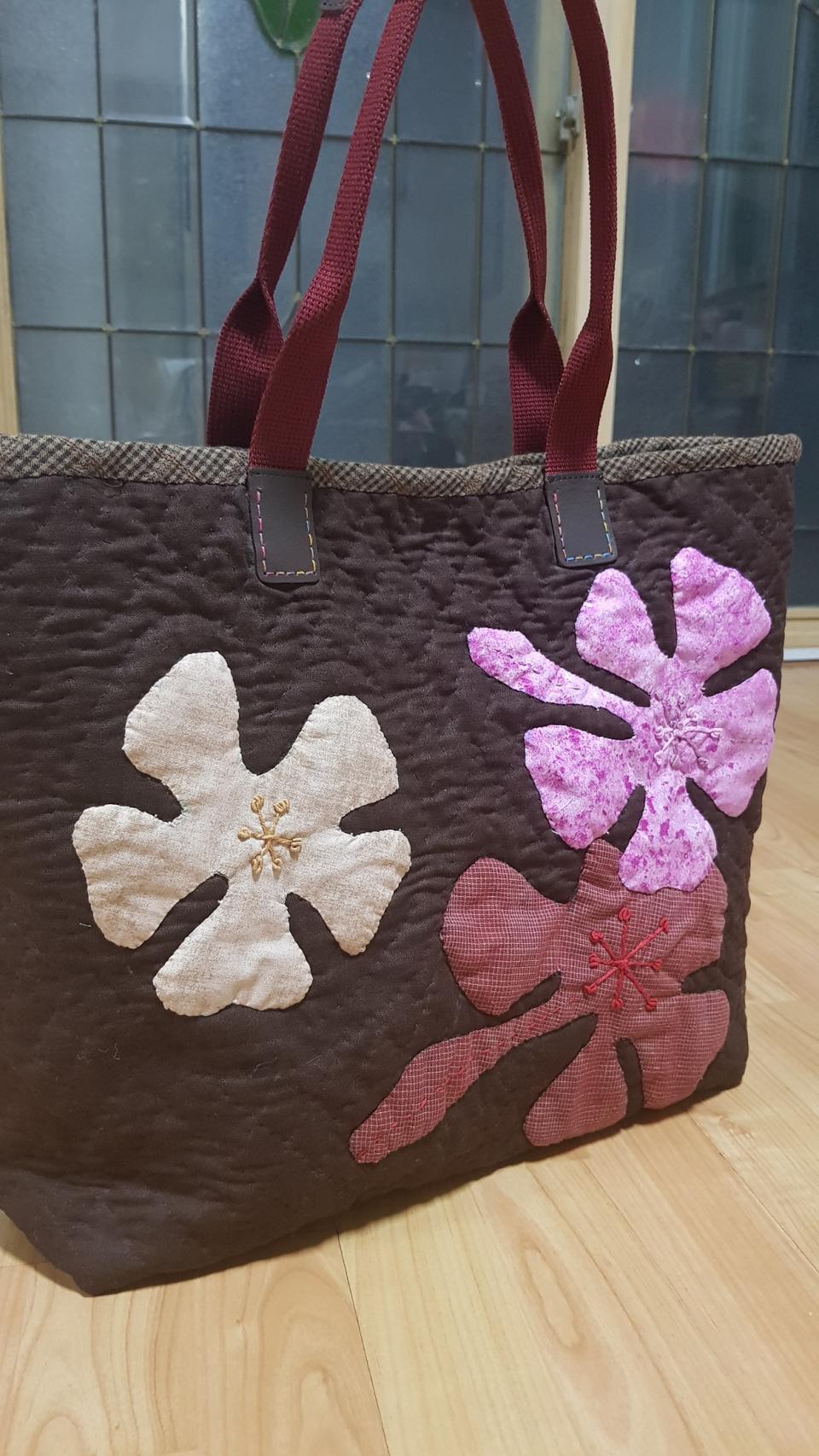 ♥새제품♥ 하와이안 퀼트 숄더 빅백