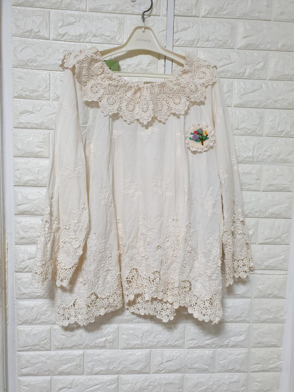 아사면 목수 블라우스