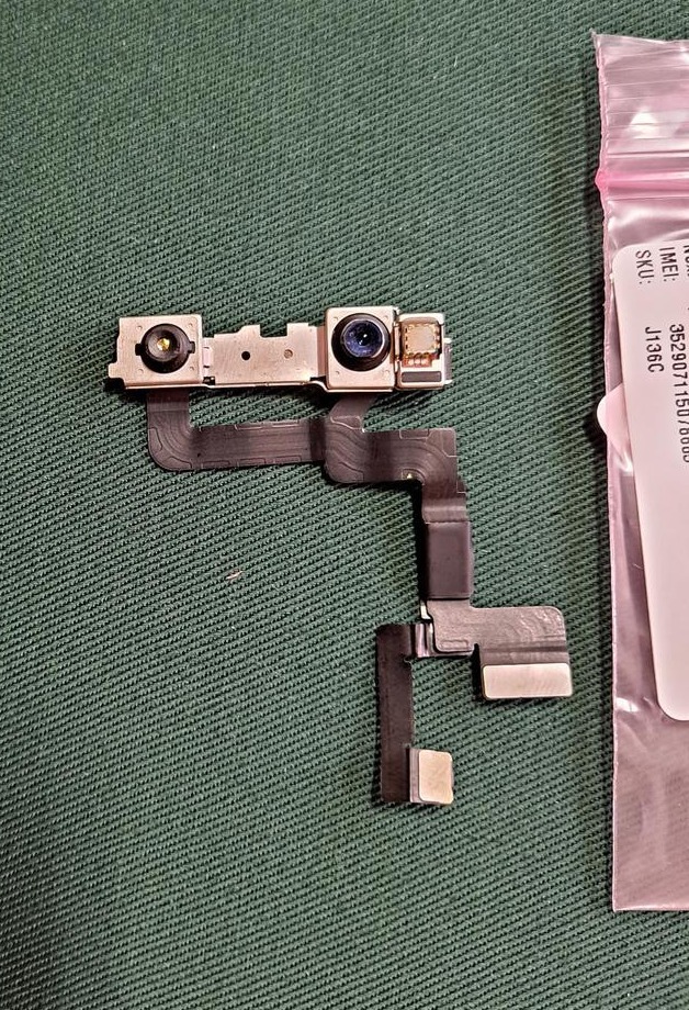 아이폰11 전면카메라 정품추출 아이폰자가수리 아이폰부품