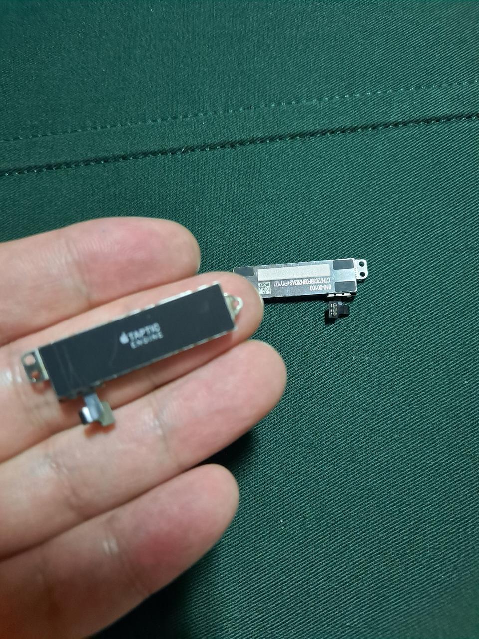 아이폰7 진동모터 정품추출 아이폰부품 자가수리