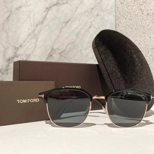 톰포드 선글라스 (TF890-K-01A) 2022 신상품
