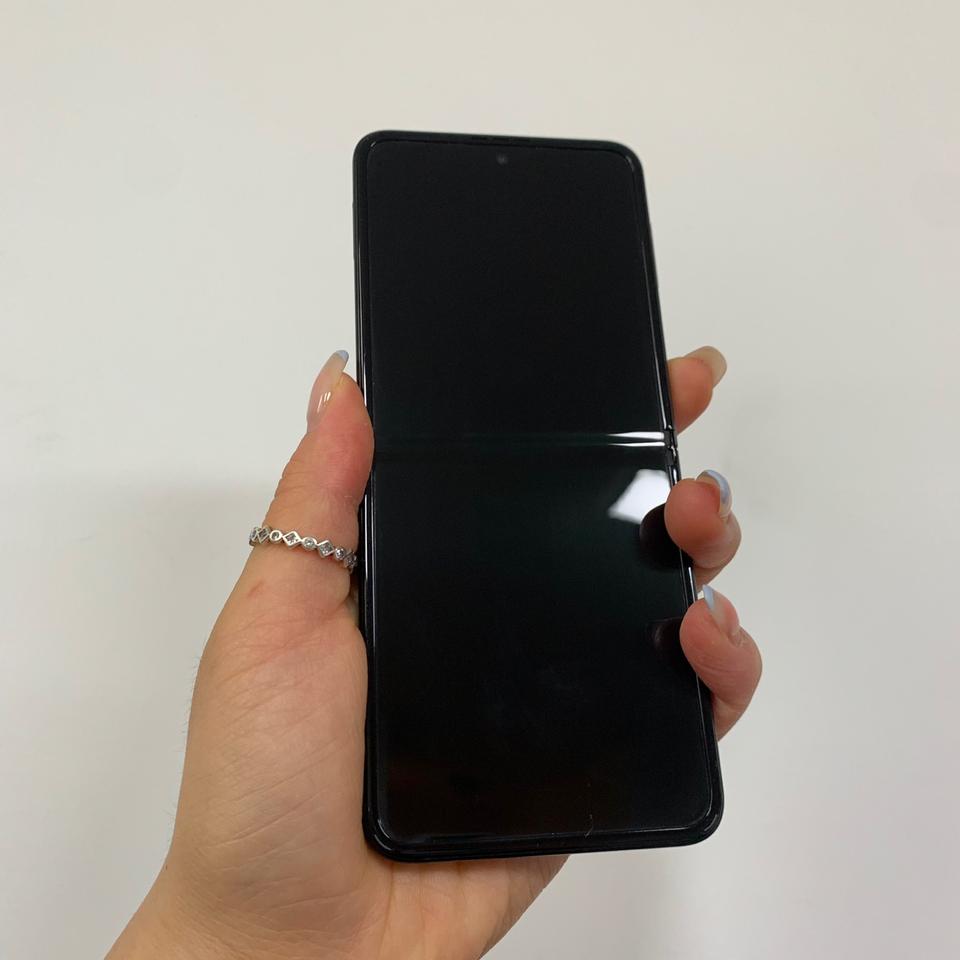 [당일출고] 갤럭시Z플립3 블랙 256G 판매합니다
