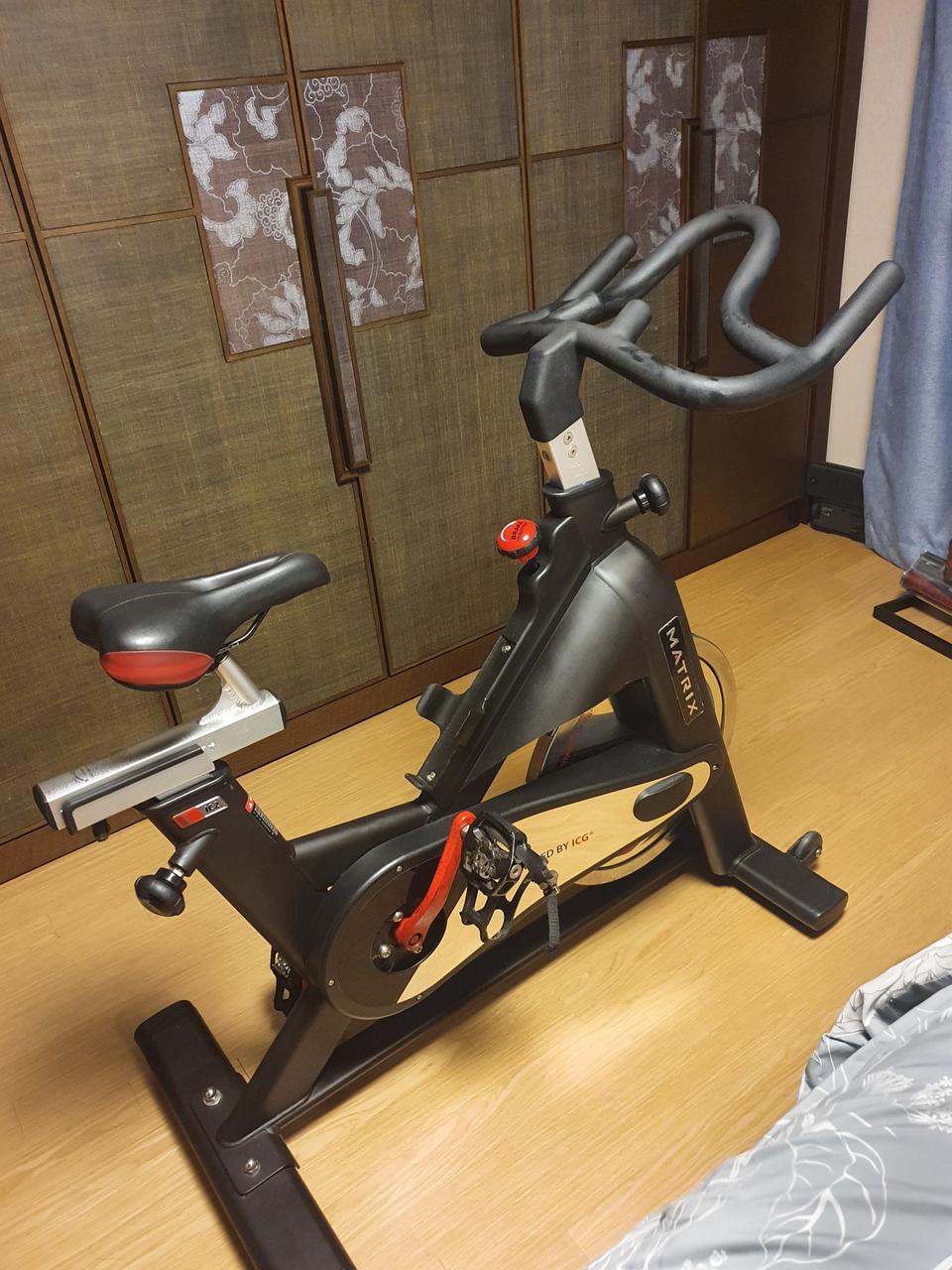 클럽용 스피닝 스핀사이클 팝니다.