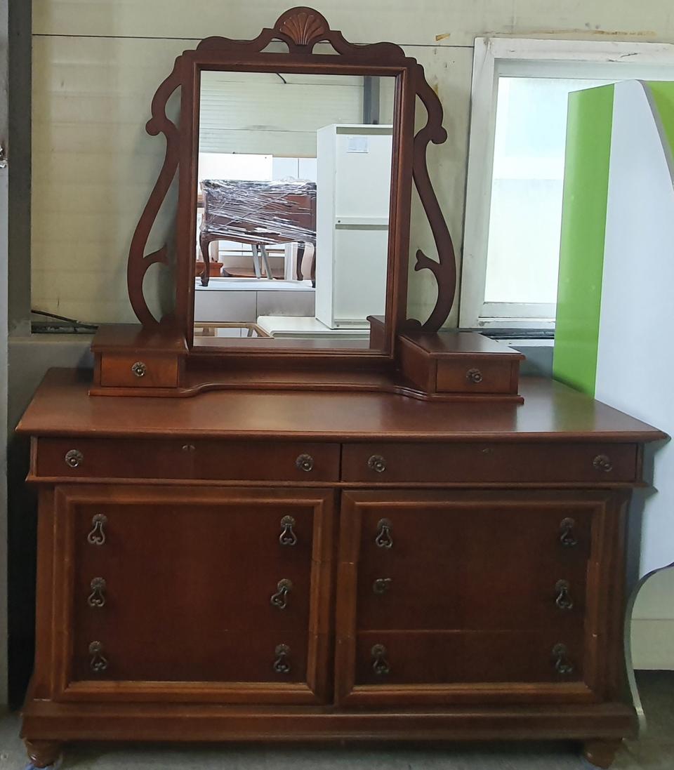 엔틱원목화장대(160*93*48)