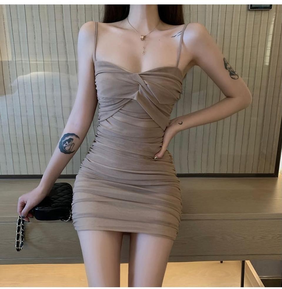 글램 셔링 캡내장 나시 원피스 2색상