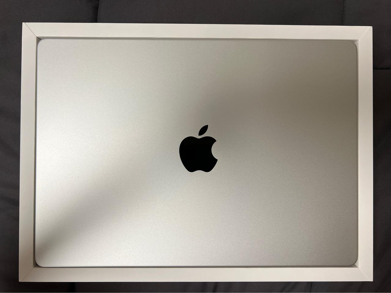 맥북프로 14인치 m1 pro 512 22년4월 구입