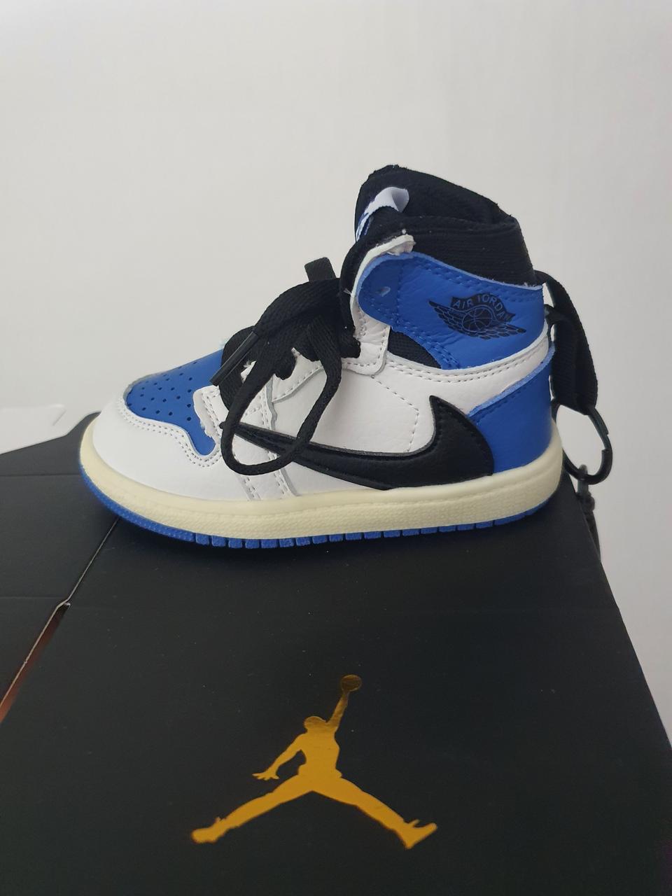 나이키 프스캇하이 신발키링 15센치제품