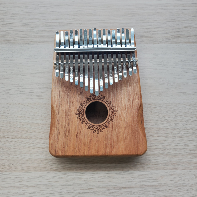 17음계 마호가니 나무 칼림바