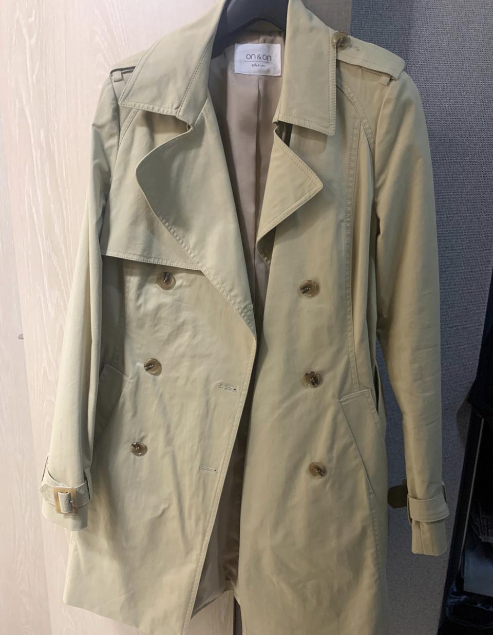 온앤온 트렌치코트 55