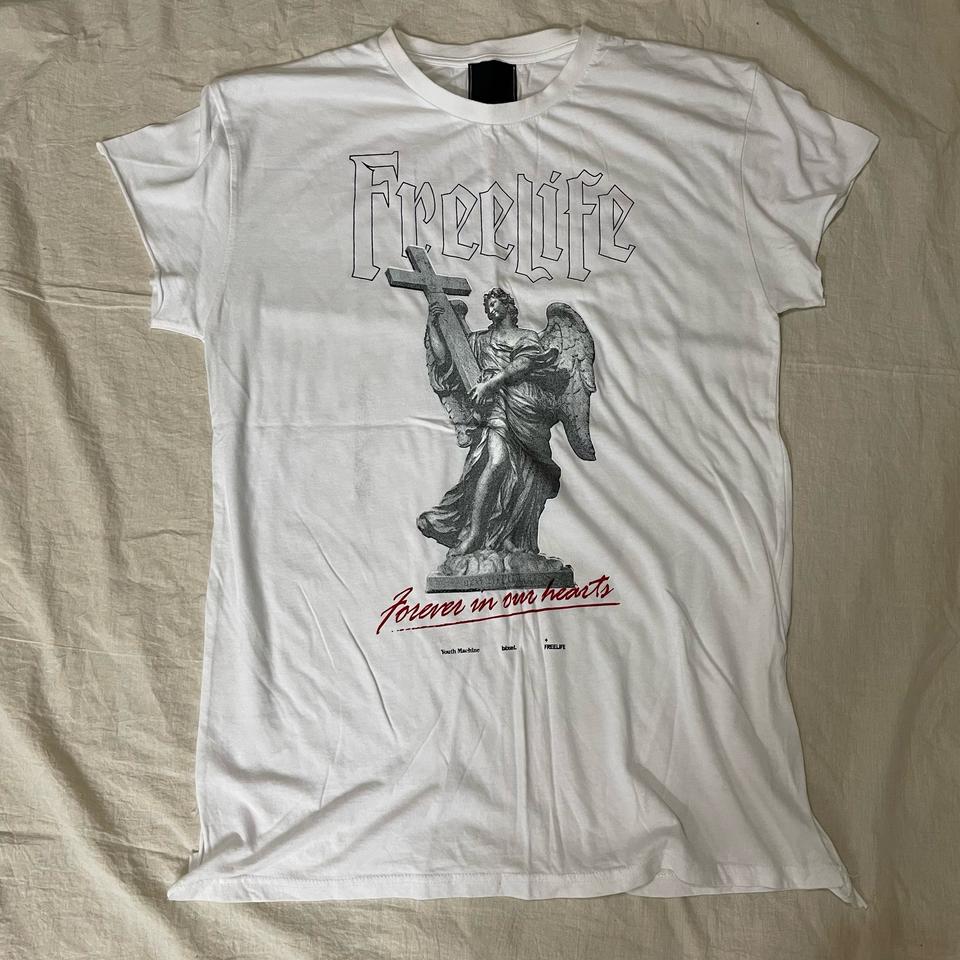 남자 소매절개 레터링십자가 프린팅 라운드넥 절개포인트 박스반팔티