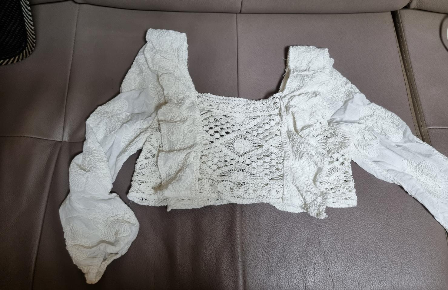 레이스 뜨개 크롭 (55사이즈)